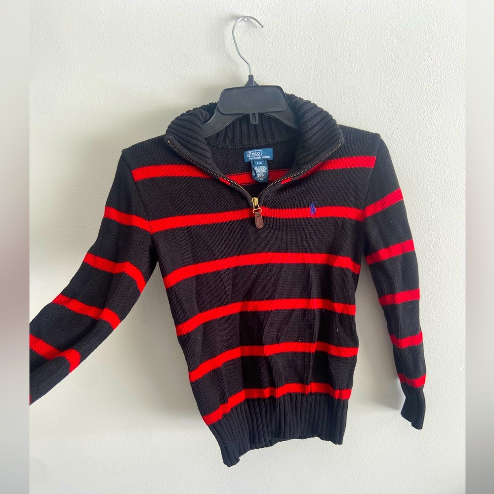Polo sweater lightly worn